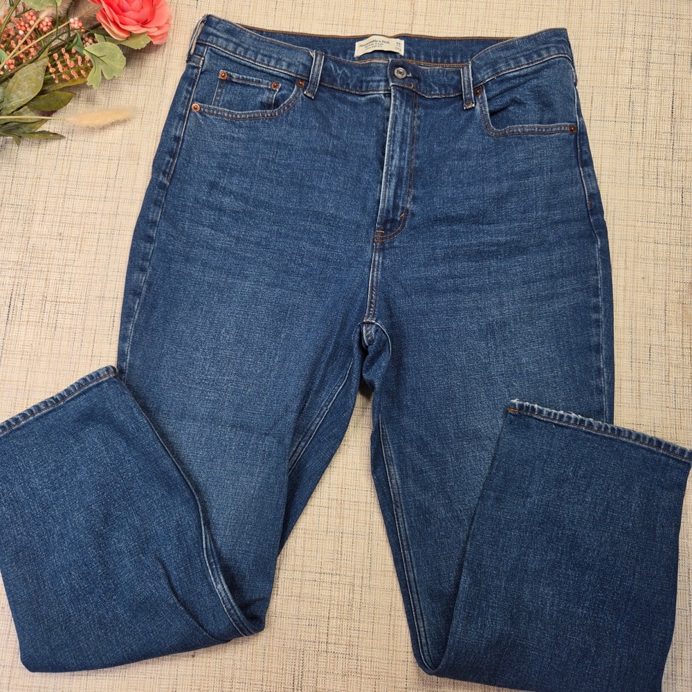 Abercrombie & Fitch The Ankle Straight Ultra High Rise Jeans Blue 33 Long